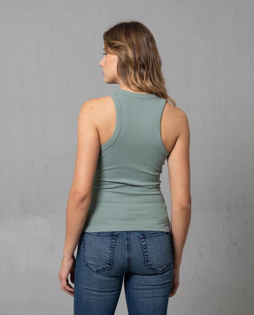 Camiseta manga sisa para mujer