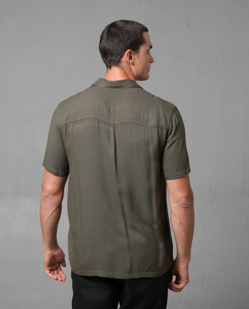 Camisa de botones para hombre