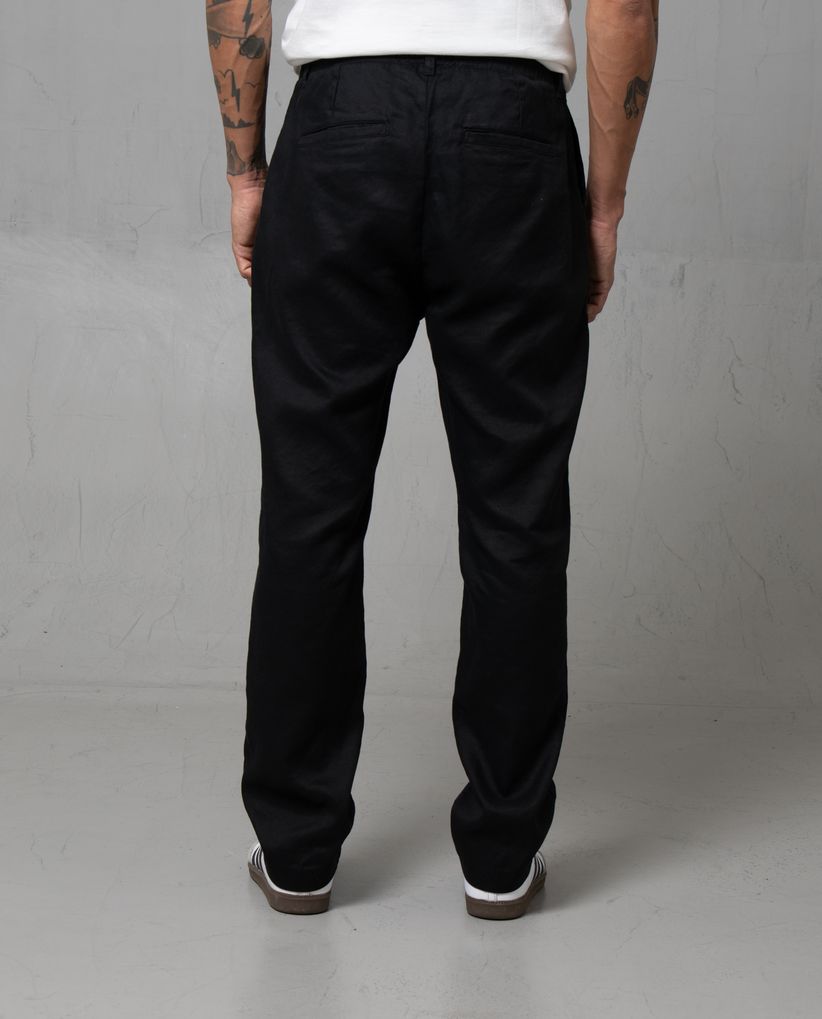 Pantalón tipo chino para hombre