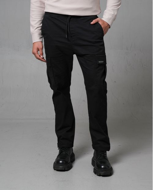 Pantalón Cargo con pretina elástica para hombre