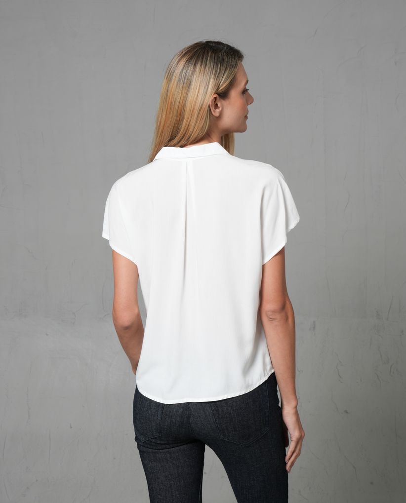 Camisa de manga corta rodada para mujer