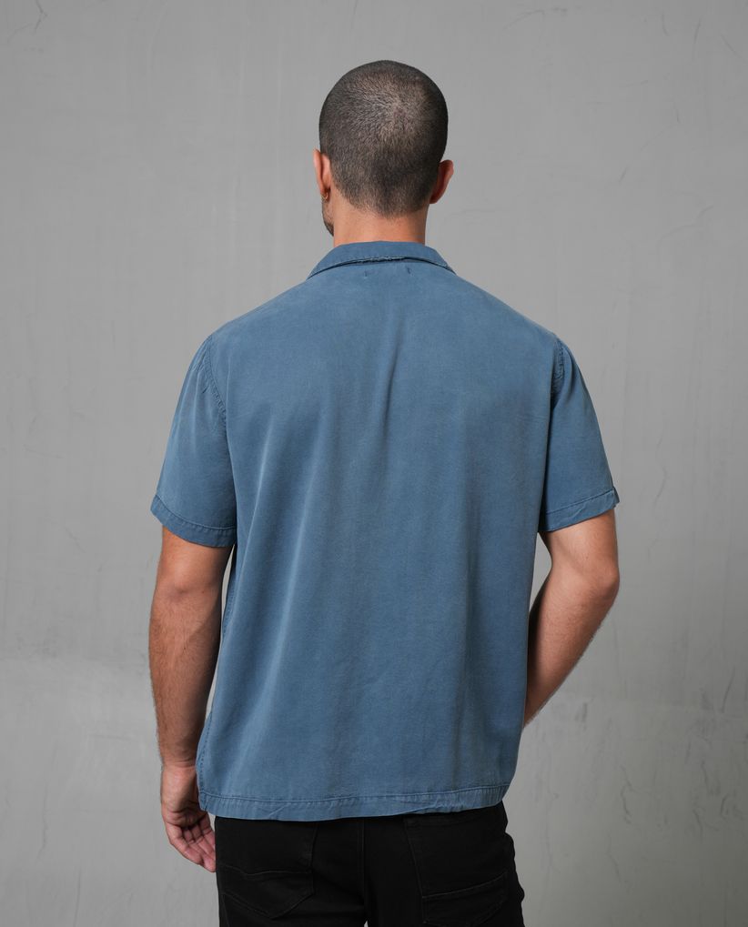 Camisa Resort con bolsillos para hombre