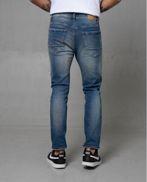 Jean Slim con desgastes para hombre