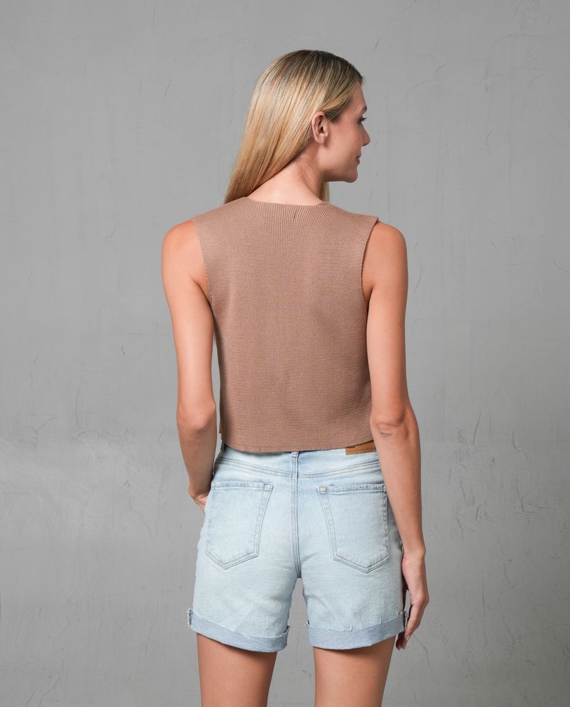 Chaleco tejido con amarres al frente para mujer