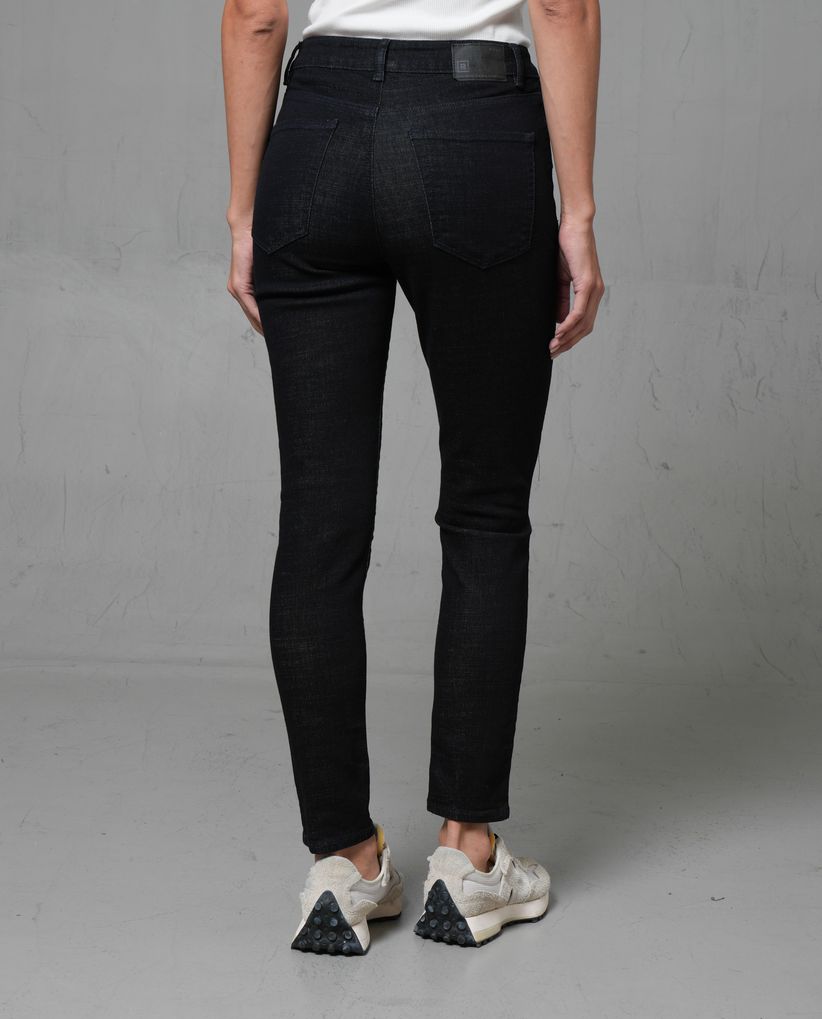 Jean Jegging de tono oscuro para mujer