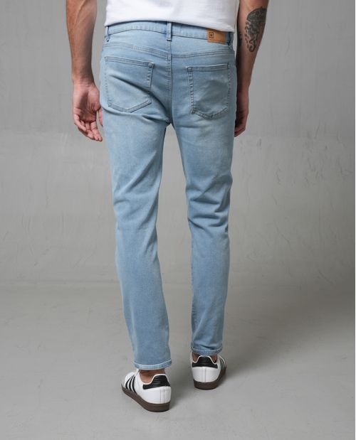 Jean slim para hombre