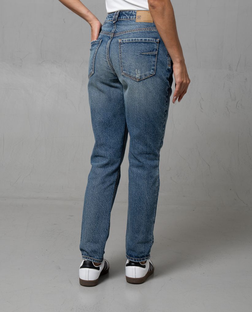 Jean Mom con rotos localizados para mujer