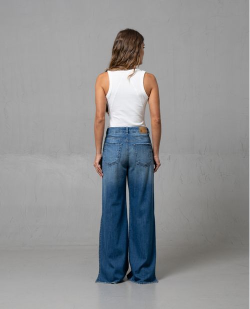 Jean Wide Leg con aberturas en bota para mujer
