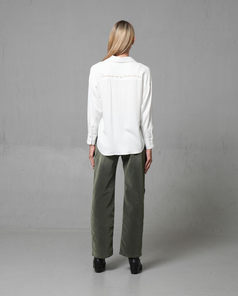 Pantalón Straight en velvet para mujer