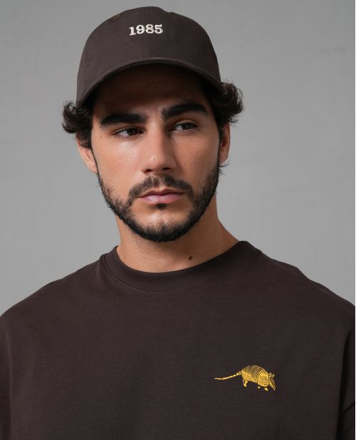 Camiseta con estampado en espalda para hombre