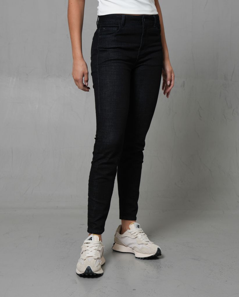 Jean Magic Up cinco bolsillos para mujer