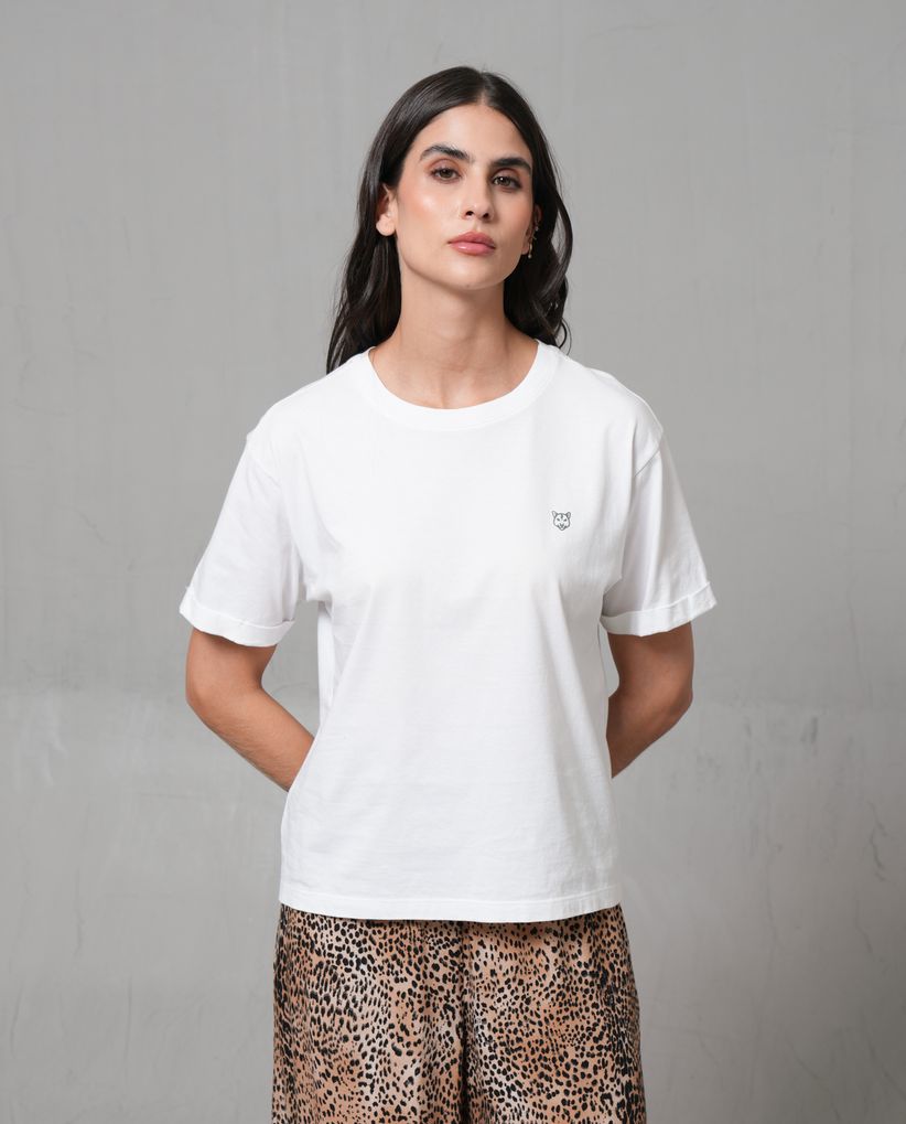 Camiseta básica con puma estampado para mujer