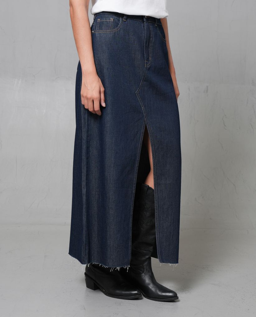 Falda larga con abertura frontal para mujer