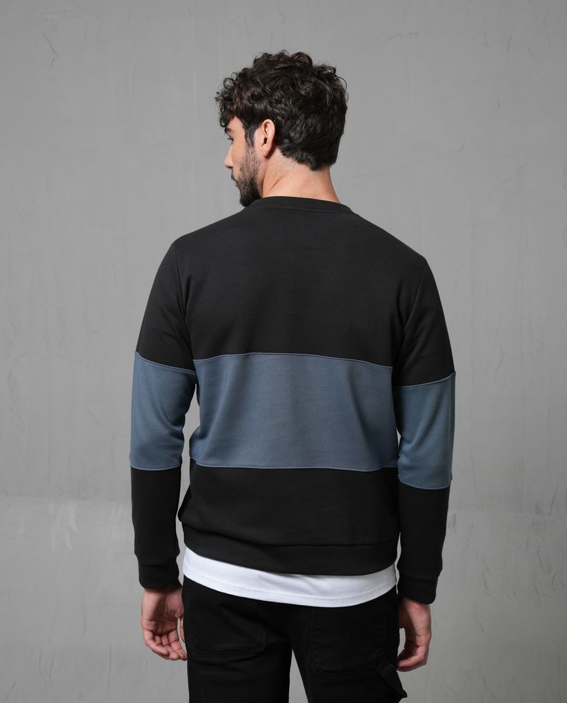 Buzo de diseño cerrado para hombre