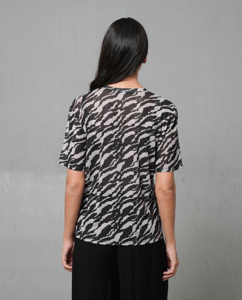Camiseta con transparencia estampada para mujer