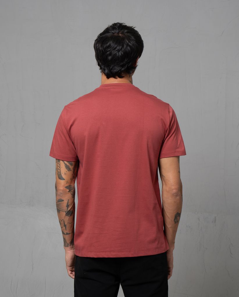 Camiseta estampada en frente para hombre