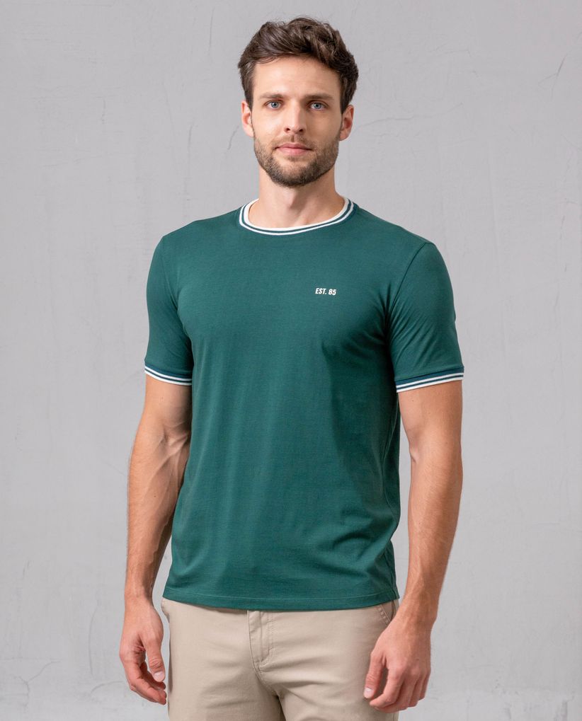 Camiseta con cuello y puños en contraste para hombre