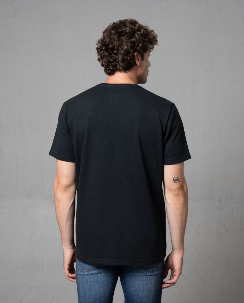 Camiseta en tela con textura para hombre