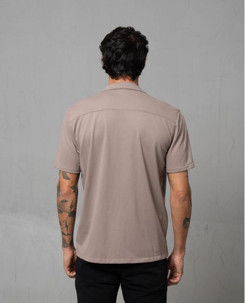 Camisa tipo resort con textura para hombre