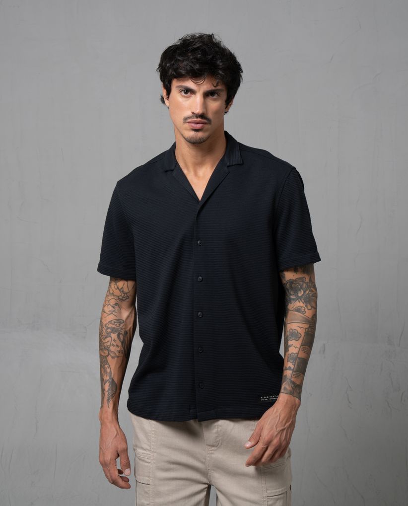 Camisa resort en tejido de punto para hombre