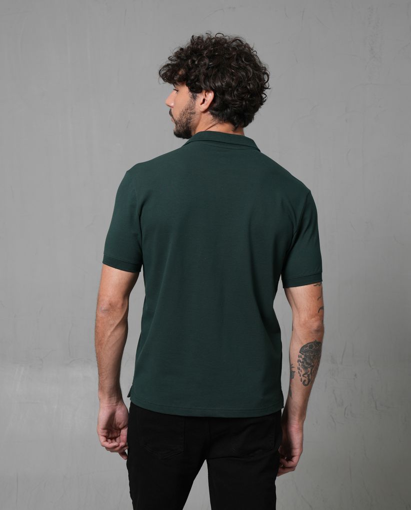 Polo con aplique de puma en punto corazón para hombre